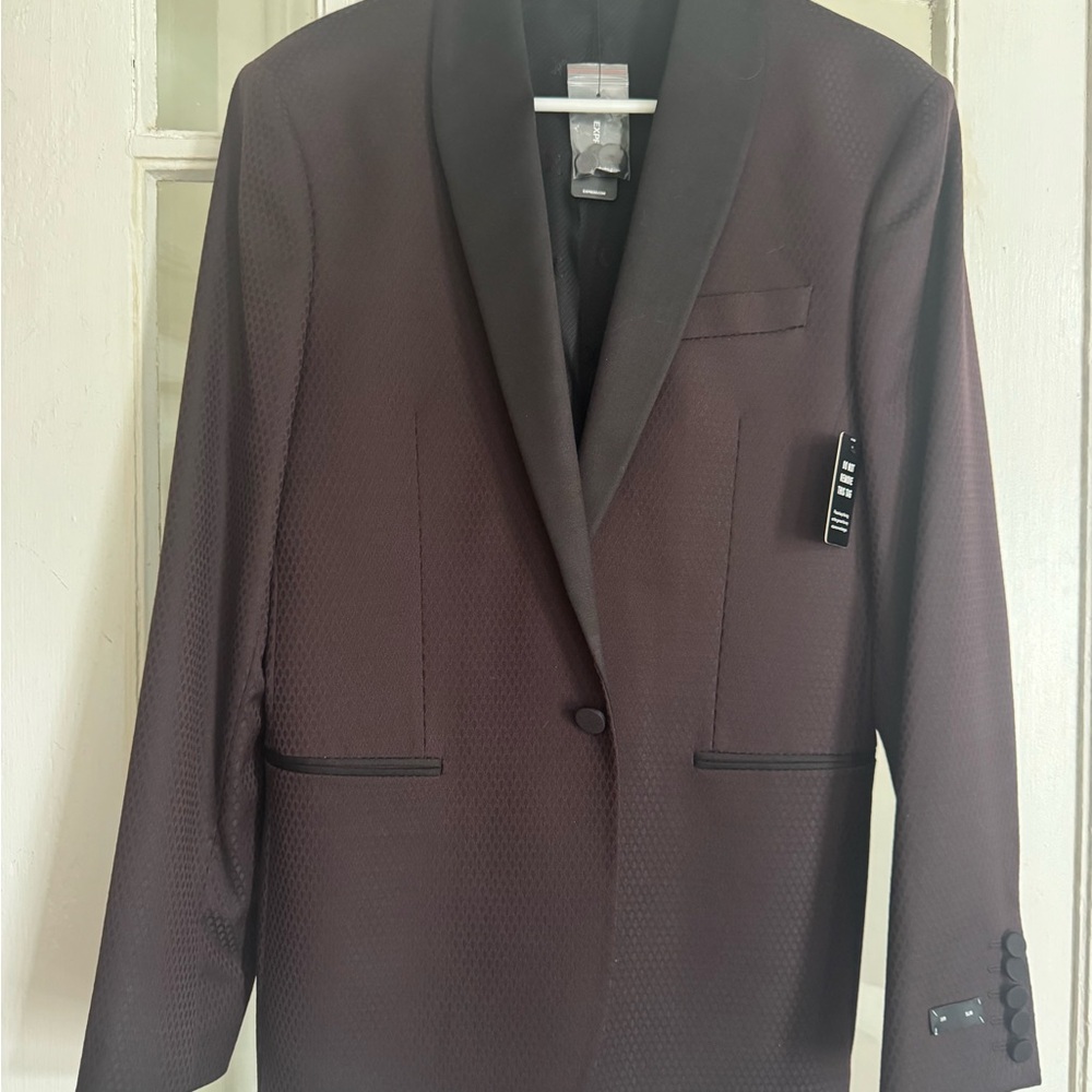 Never Worn Express Men's Shawl Lapel Burgundy Tuxedo Blazer